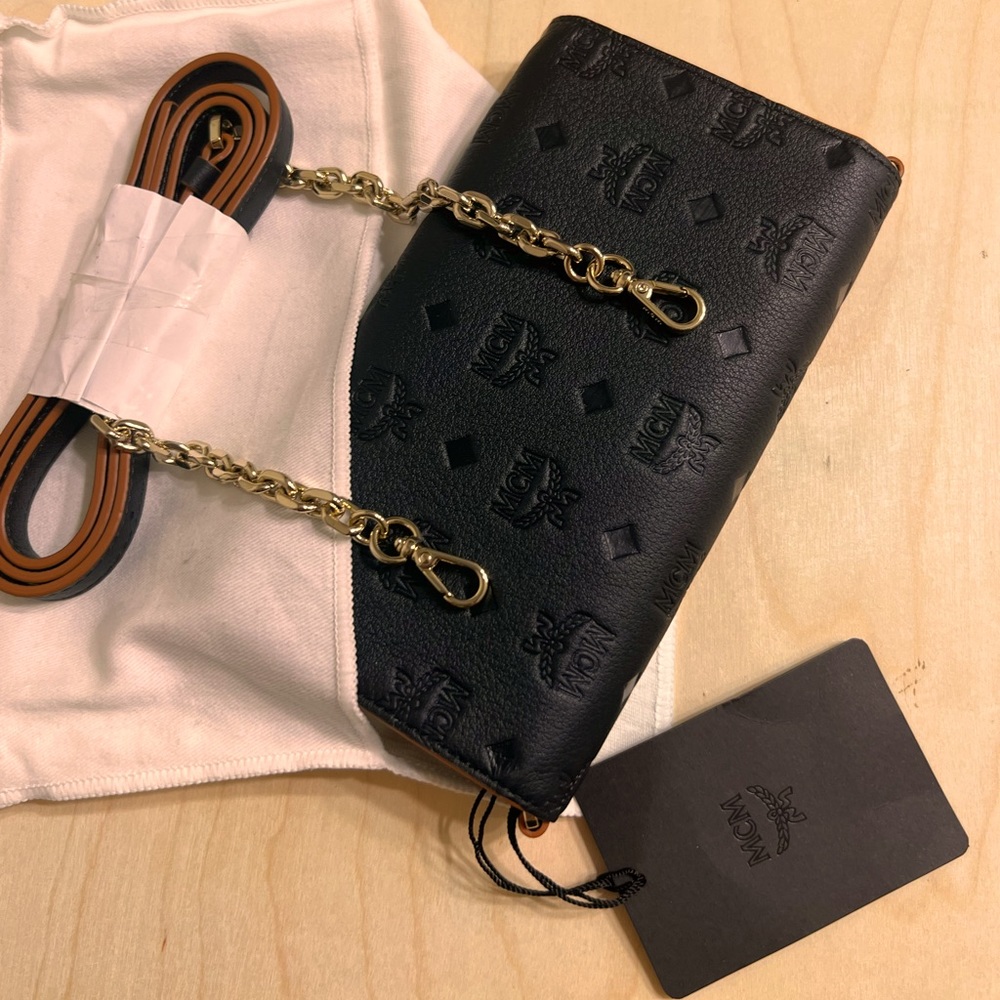 Mini Klara Crossbody Bag
Black